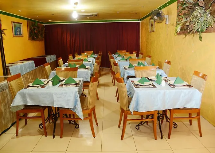Anwar Al Deafah Hotel